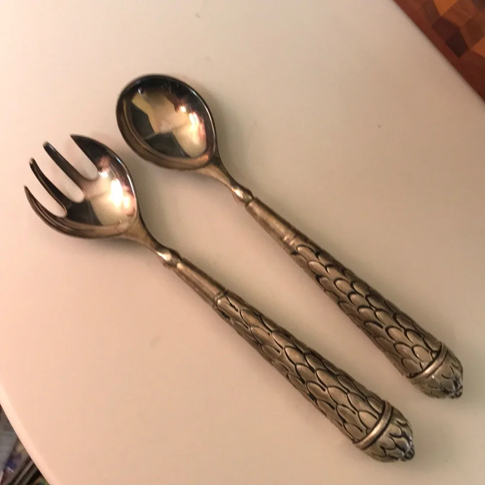 Two’s‎ Company serving set